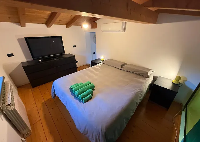 Casa indipendente con vista acquedotto romano